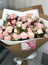 Букет цветов из:  Розы в Соликамске